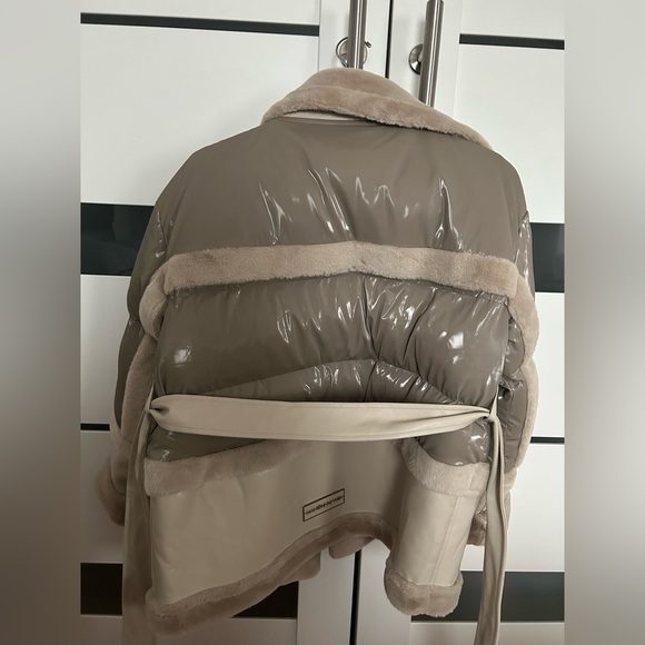 Puffer Jacket - Picture 3 of 5